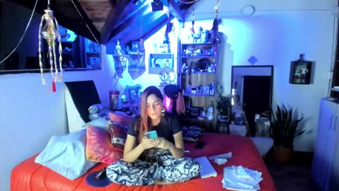 SmilingSalor online show from November 12, 4:37 am