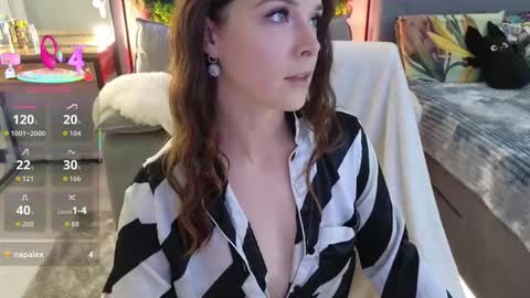 smilym online show from October 26, 1:56 pm