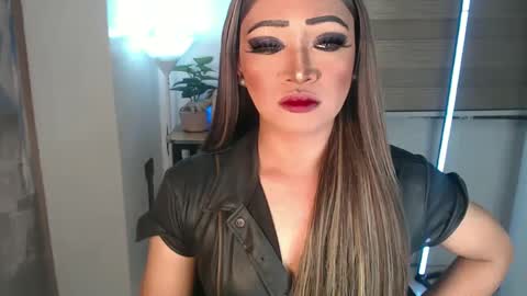 Amanda online show from March 3, 8:21 pm