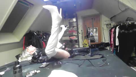 smokeslut365 online show from February 20, 6:06 am