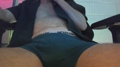 smokeyhazey online show from June 18, 9:20 pm