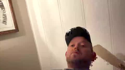 smokeymt420 online show from December 22, 4:30 am