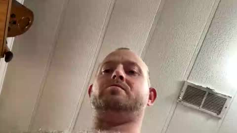 smokeymt420 online show from December 4, 8:14 am