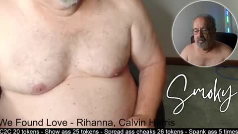 Snapshot of smokymountanman chatting on December 2, 3:19 am smokymountanman online show from December 2, 3:19 am