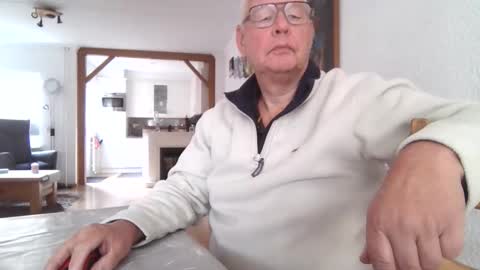 smoothy5460 online show from November 24, 9:19 am