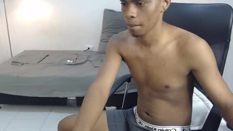 snak_master1 online show from September 23, 6:14 pm