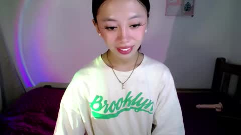 kianna online show from May 15, 5:49 am