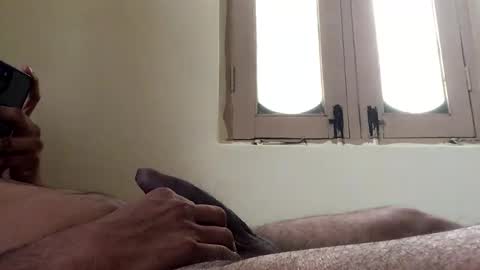 Snapshot of snapbbcsext chatting on December 20, 10:38 am happy man online show from December 20, 10:38 am