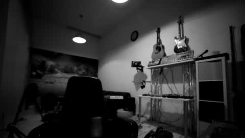 sneaky1985 online show from December 21, 5:08 pm