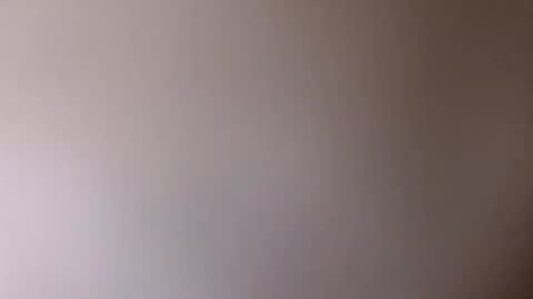 sneakylink777520 online show from May 17, 11:25 pm