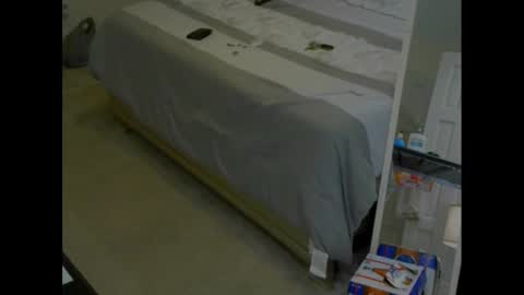 Snapshot of snizniz chatting on December 9, 1:34 pm snizniz online show from December 9, 1:34 pm