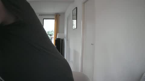 Snoeske and Woodwurm online show from March 9, 6:28 am