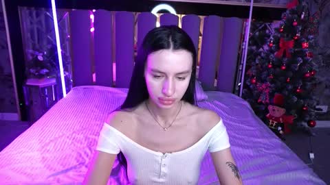 snow_whiteeex online show from January 18, 7:28 am