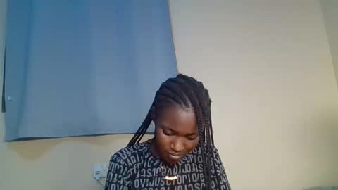 Snowie eyes online show from December 15, 10:17 pm