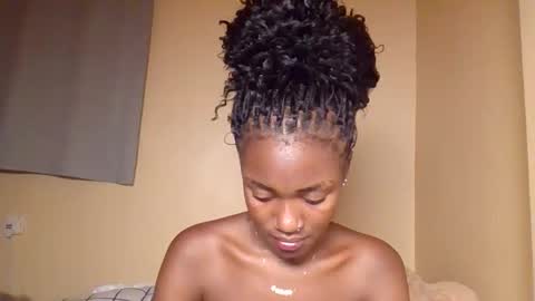 Snowie eyes online show from February 19, 9:58 pm