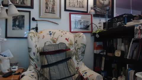 ImYourBitch online show from November 2, 12:21 am