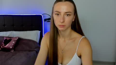 soffi_svit online show from August 4, 8:21 am