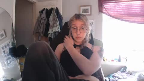 Lilytea online show from March 30, 9:59 pm