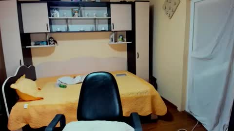 Soffy online show from March 15, 7:23 am