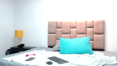 sofhyalove online show from April 2, 8:49 pm