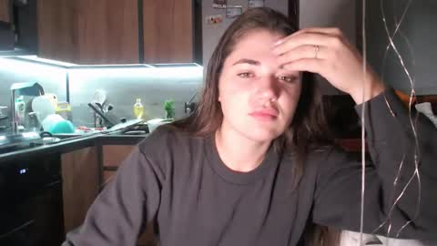 Sofi online show from November 27, 7:32 pm