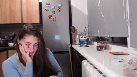 Sofi online show from November 4, 8:10 pm