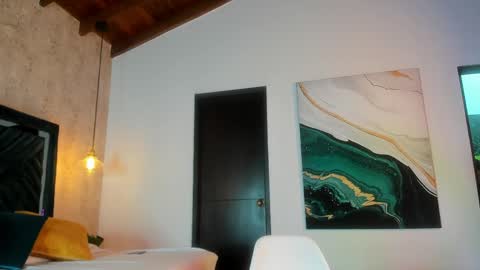 Sofi online show from March 30, 11:21 am