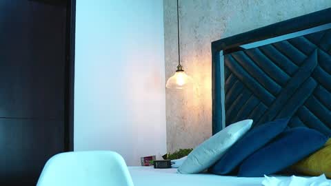 Sofi online show from April 9, 11:27 am