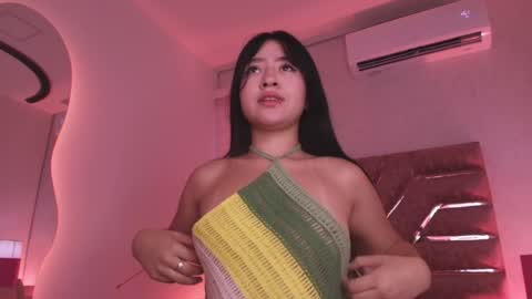 sofia gomes online show from May 5, 12:11 pm