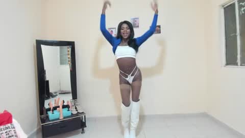 sofia_martinezv online show from July 25, 6:28 pm