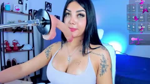 sofia  online show from March 15, 3:11 am