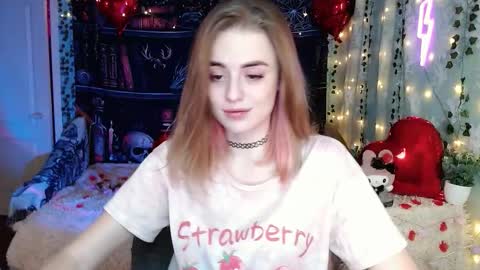 sofia_rosemary online show from February 14, 3:15 pm