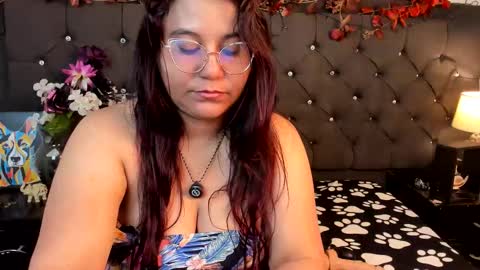 sofia_sorceress online show from September 19, 12:59 am