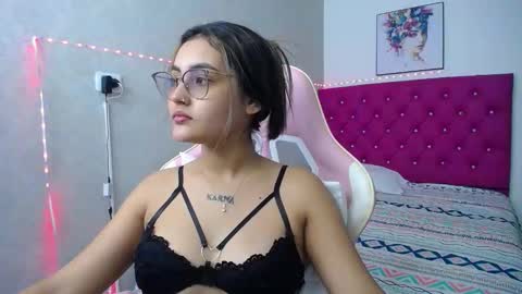 Sofia online show from May 5, 7:08 pm
