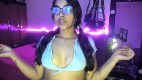 Danna Sofia online show from March 4, 8:38 pm