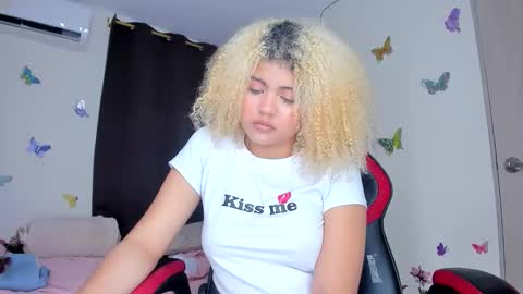 sofiacastillo01 online show from September 21, 11:09 pm