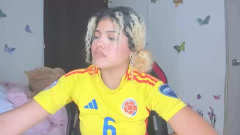 sofiacastillo01 online show from December 16, 5:30 pm