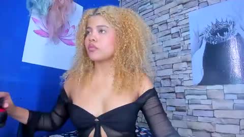 sofiacastillo01 online show from March 10, 10:02 pm