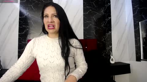 Sofia online show from April 9, 2:12 pm