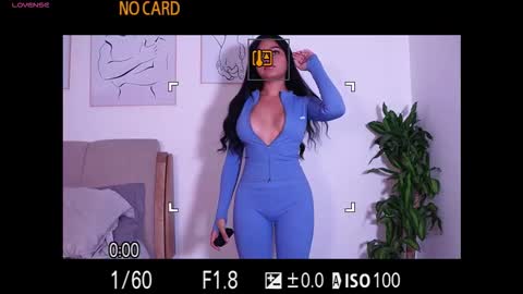 Sofi Crush online show from January 15, 8:50 pm