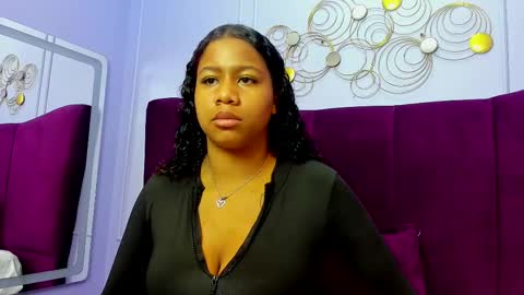 Snapshot of sofiifox chatting on February 25, 11:32 am sofiifox online show from February 25, 11:32 am