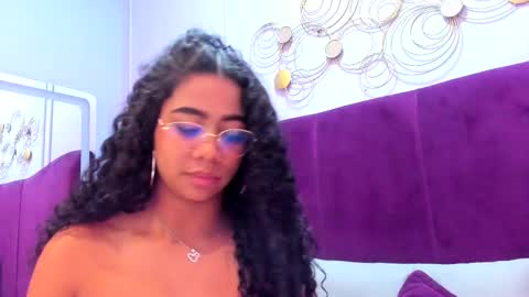 Snapshot of sofiifox chatting on September 25, 10:28 pm sofiifox online show from September 25, 10:28 pm