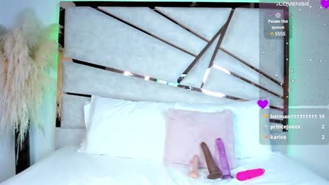 sofijohnsonx online show from March 5, 8:53 pm