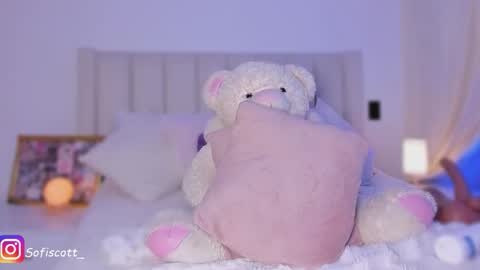 Sofia online show from March 9, 2:05 am