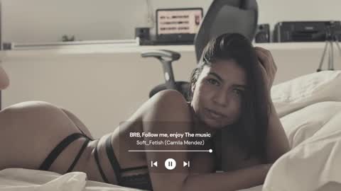 Snapshot of soft_fetish chatting on March 12, 5:57 am Camila M online show from March 12, 5:57 am