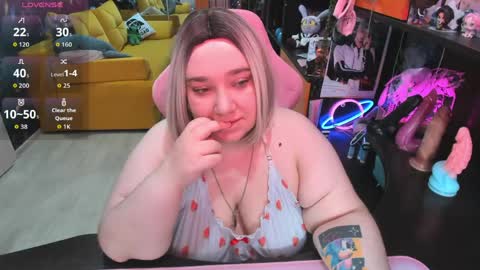Sofie online show from June 10, 2:55 am