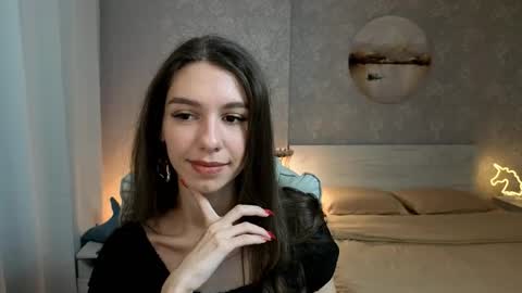 Kelly online show from September 19, 4:00 pm