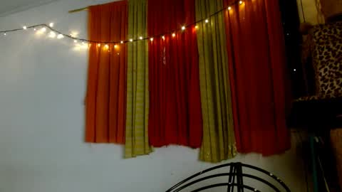 Sofia online show from December 17, 12:01 am