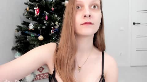 SolarAlice online show from December 7, 9:28 pm