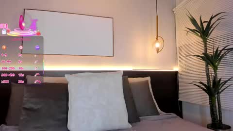 Sol Avelar online show from February 16, 3:15 am